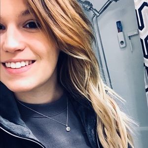 Meet your Posher, Samantha